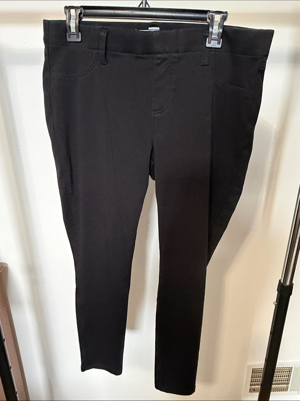 Amazon Essentials Black short ankle black jegging
